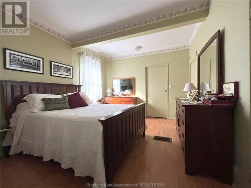 25 Wilson Avenue, Chatham, ON - Indoor Photo Showing Bedroom