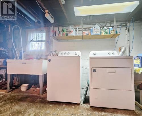 25 Wilson Avenue, Chatham, ON - Indoor Photo Showing Laundry Room