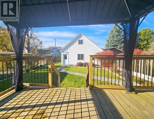 25 Wilson Avenue, Chatham, ON - Outdoor With Deck Patio Veranda