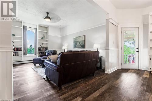 170 Durham Road A, Grey Highlands, ON - Indoor Photo Showing Living Room