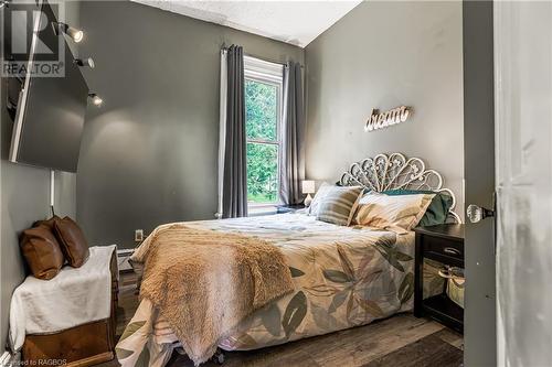 170 Durham Road A, Grey Highlands, ON - Indoor Photo Showing Bedroom