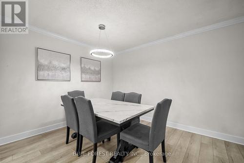 315 - 735 Deveron Crescent, London, ON - Indoor Photo Showing Dining Room