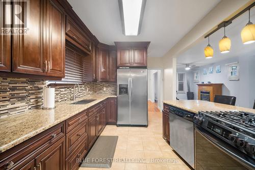 246 Grey Street, London, ON - Indoor Photo Showing Kitchen