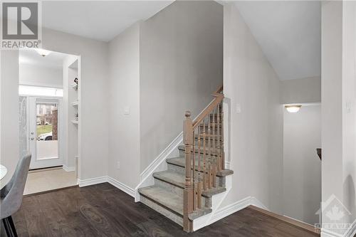 211 Merak Way, Ottawa, ON - Indoor Photo Showing Other Room