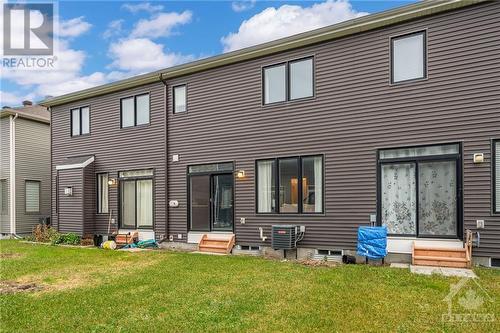 211 Merak Way, Ottawa, ON - Outdoor