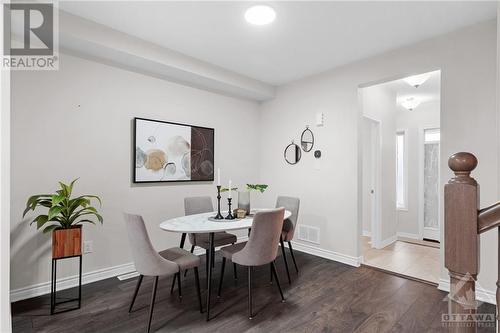 211 Merak Way, Ottawa, ON - Indoor Photo Showing Dining Room