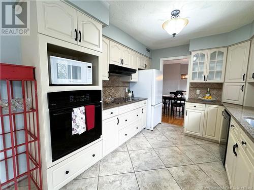 76 Greenhaven Drive, Moncton, NB - Indoor Photo Showing Kitchen