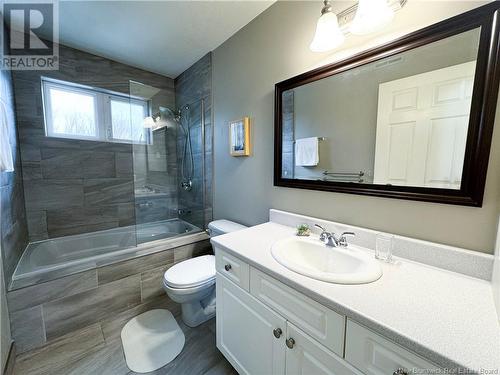 76 Greenhaven Drive, Moncton, NB - Indoor Photo Showing Bathroom