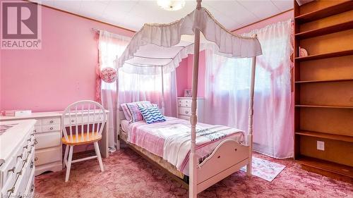 873 14Th Street W, Owen Sound, ON - Indoor Photo Showing Bedroom