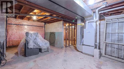 873 14Th Street W, Owen Sound, ON - Indoor Photo Showing Basement