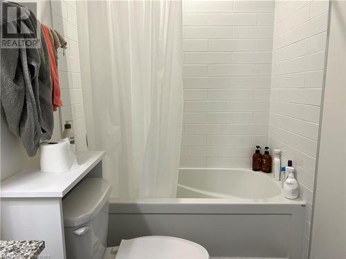 104 Garment Street Unit# 1608, Kitchener, ON - Indoor Photo Showing Bathroom