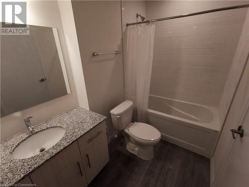 104 Garment Street Unit# 1608, Kitchener, ON - Indoor Photo Showing Bathroom