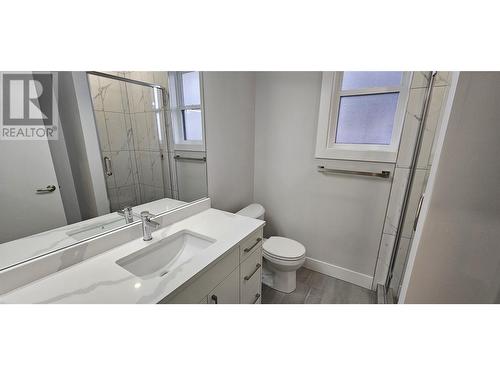 125 Calgary Avenue Unit# 105, Penticton, BC - Indoor Photo Showing Bathroom