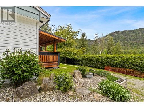 2885 White Lake Road, Sorrento, BC 