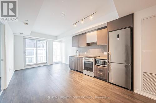 3304 - 251 Jarvis Street S, Toronto, ON - Indoor Photo Showing Kitchen