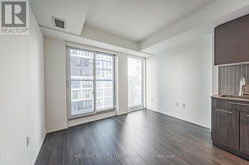 3304 - 251 Jarvis Street S, Toronto, ON - Indoor Photo Showing Other Room