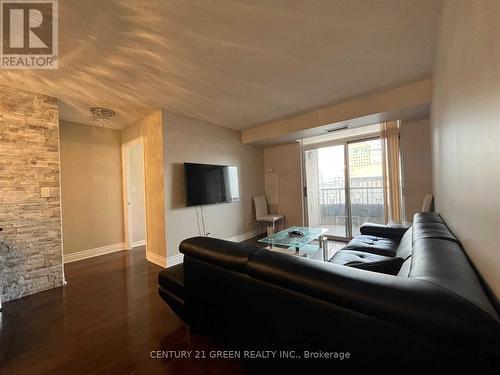 435 - 3888 Duke Of York Boulevard, Mississauga, ON - Indoor Photo Showing Living Room