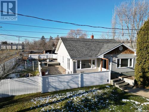 2215 5Th Avenue W, Prince Albert, SK - Outdoor