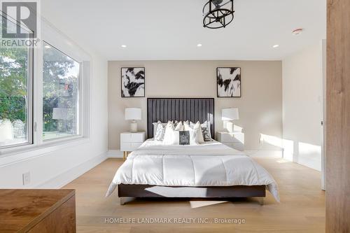 18 Haig Avenue, Toronto, ON - Indoor Photo Showing Bedroom