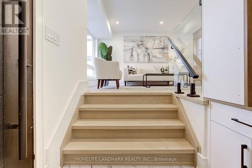 18 Haig Avenue, Toronto, ON - Indoor Photo Showing Other Room