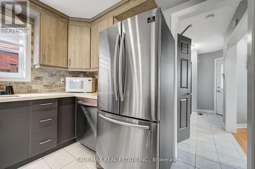 53 Smith Drive, Halton Hills, ON - Indoor Photo Showing Kitchen