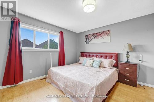 53 Smith Drive, Halton Hills, ON - Indoor Photo Showing Bedroom