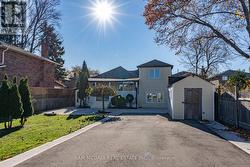 1328 CAWTHRA ROAD  Mississauga, ON L5G 4K9