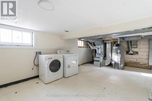 1328 Cawthra Road, Mississauga, ON - Indoor Photo Showing Laundry Room