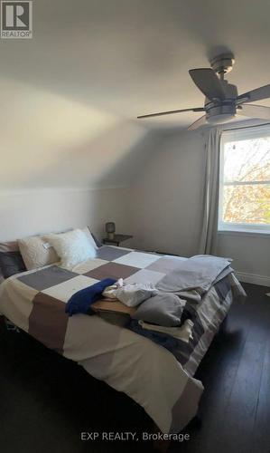 358 East 22Nd Street, Hamilton, ON - Indoor Photo Showing Bedroom