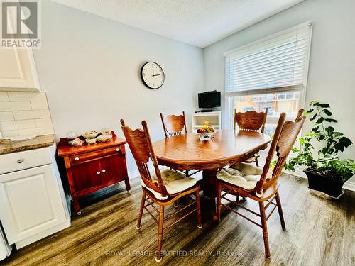 41 Winterfold Drive, Brampton, ON - Indoor Photo Showing Dining Room