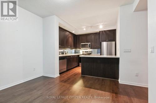 2304 - 21 Grand Magazine Street, Toronto, ON - Indoor Photo Showing Kitchen