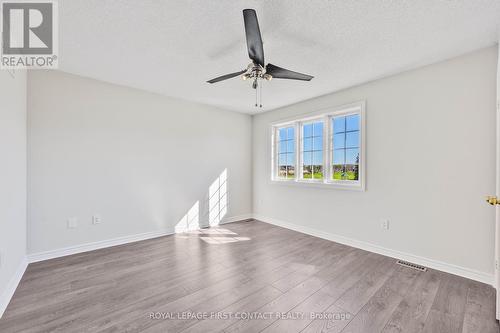 36 Batteaux Street, Barrie, ON - Indoor Photo Showing Other Room