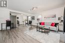 127 East 33Rd Street, Hamilton, ON  - Indoor Photo Showing Living Room 