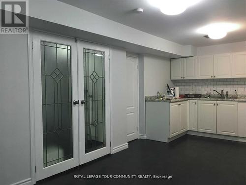 58 Larksmere Court, Markham, ON - Indoor Photo Showing Kitchen