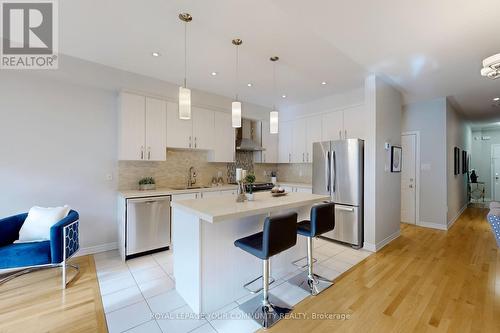 5 - 8777 Dufferin Street, Vaughan, ON - Indoor Photo Showing Kitchen With Stainless Steel Kitchen With Upgraded Kitchen