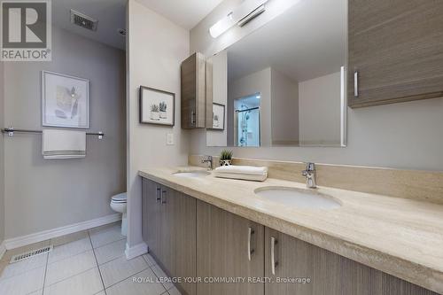 5 - 8777 Dufferin Street, Vaughan, ON - Indoor Photo Showing Bathroom