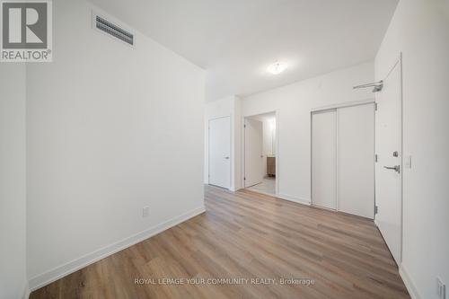 608 - 6 David Eyer Road, Richmond Hill, ON - Indoor Photo Showing Other Room