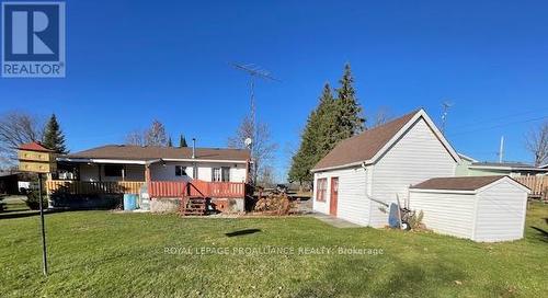 400 York Road, Tyendinaga, ON - Outdoor