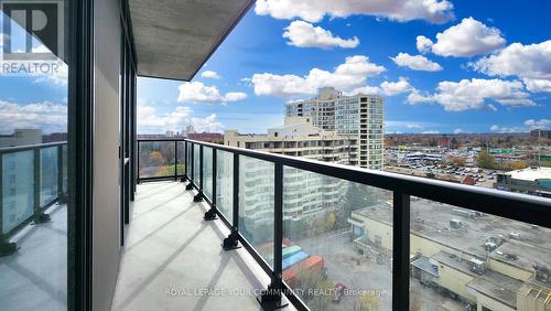 916 - 86 Dundas Street E, Mississauga, ON - Outdoor With View