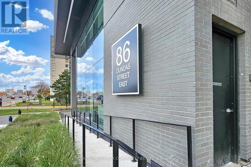 1621 - 86 Dundas Street E, Mississauga, ON - Outdoor