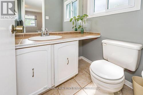 2133 Millway Gate, Mississauga, ON - Indoor Photo Showing Bathroom