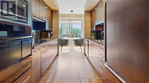 1603 - 10 Bellair Street, Toronto, ON - Indoor Photo Showing Kitchen With Double Sink