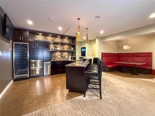 7 Wren Crescent, Brandon, MB - Indoor Photo Showing Kitchen