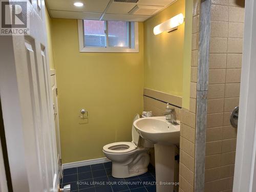 100 Rustic (Bsmt) Road, Toronto, ON - Indoor Photo Showing Bathroom