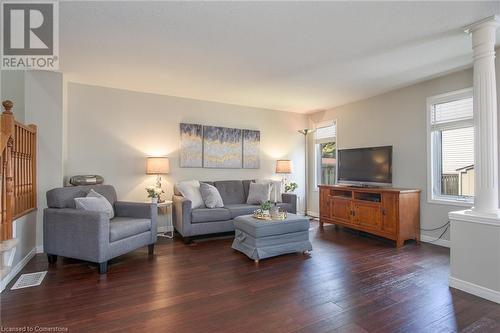 973 Atlantic Boulevard, Waterloo, ON - Indoor Photo Showing Living Room