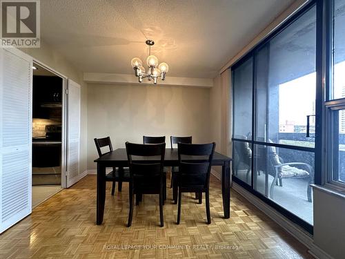 611 - 11 Wincott Drive, Toronto, ON - Indoor Photo Showing Dining Room