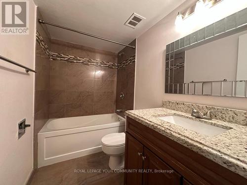 611 - 11 Wincott Drive, Toronto, ON - Indoor Photo Showing Bathroom