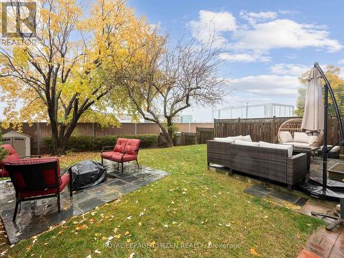 6063 Featherhead Crescent, Mississauga, ON - Outdoor