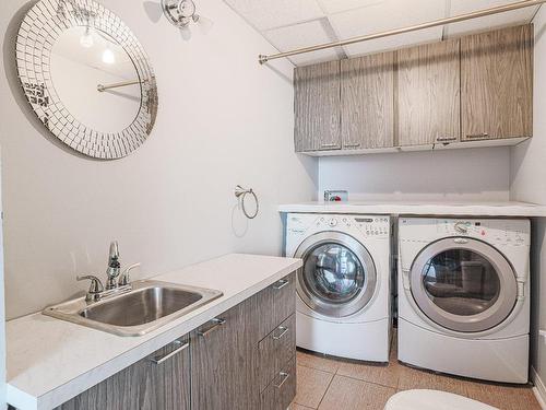 Salle d'eau - 103 Rue Dugas, Sainte-Anne-Des-Plaines, QC - Indoor Photo Showing Laundry Room