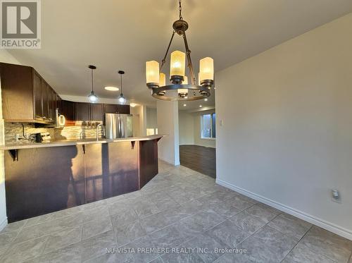 2427 Yellowbirch Court, London, ON - Indoor Photo Showing Kitchen